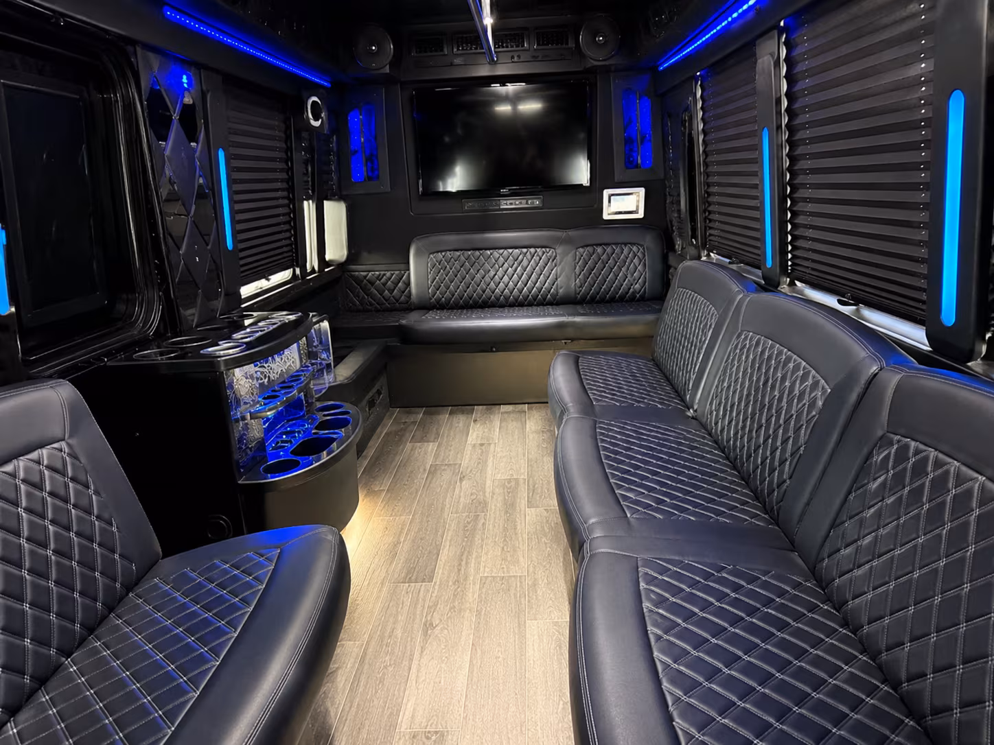 Detroit Birthday, Sweet 16, & Quinceañera Transportation route planning