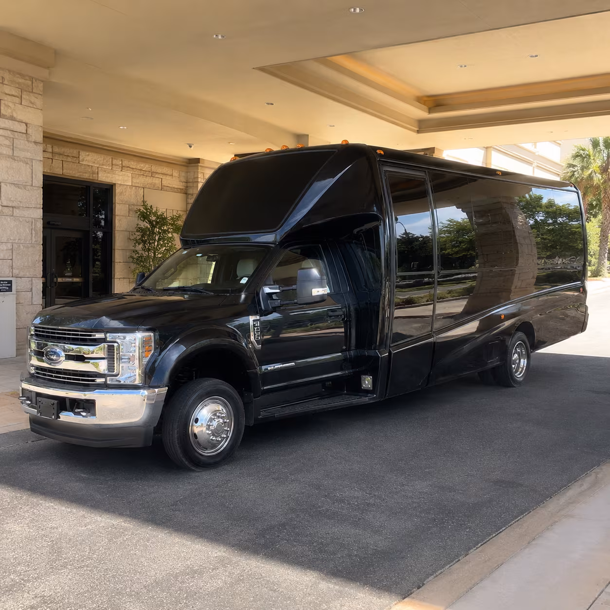 Detroit Sporting Event Transportation onboard seating