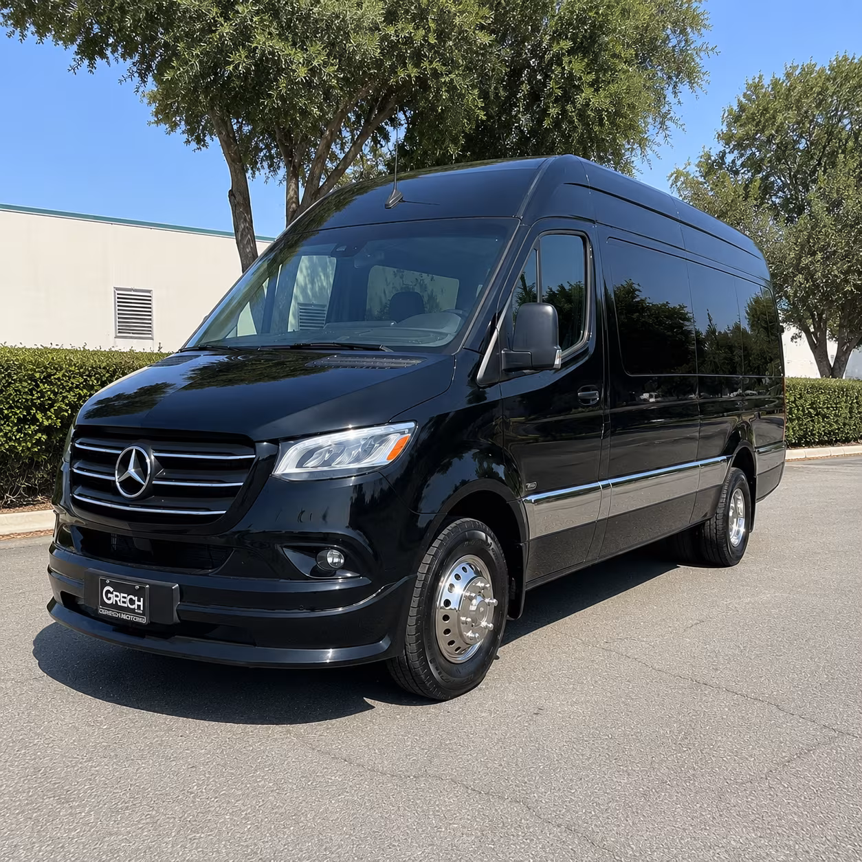Livonia Airport Shuttles & Transportation