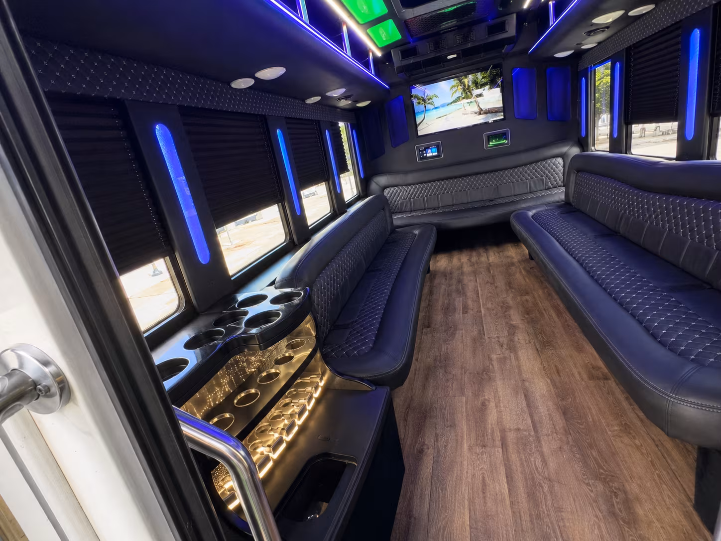 Livonia Birthday, Sweet 16, & Quinceañera Party Bus Rentals