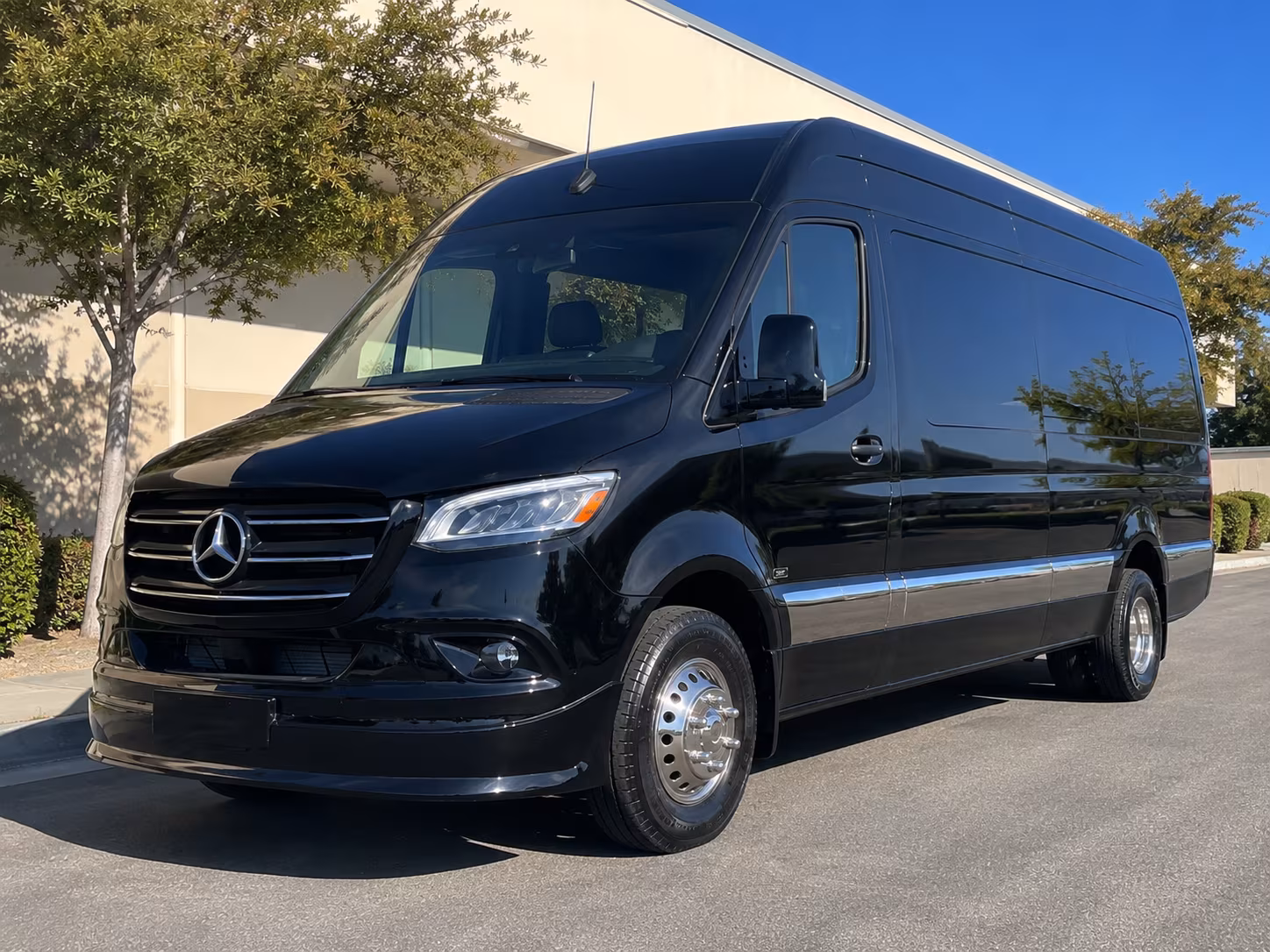 Southfield Airport Shuttles & Transportation